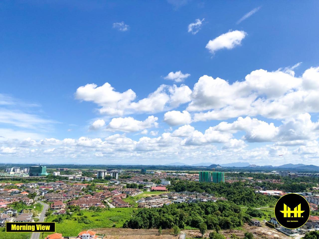 Luco Apartments @ Imperial Suites Кучинг Экстерьер фото