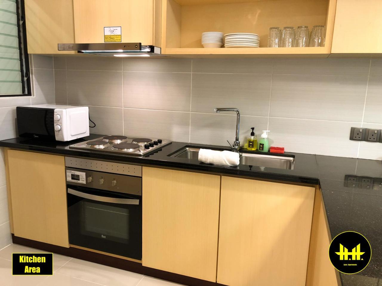 Luco Apartments @ Imperial Suites Кучинг Экстерьер фото