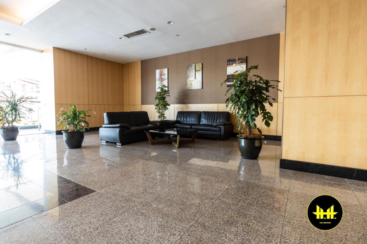 Luco Apartments @ Imperial Suites Кучинг Экстерьер фото